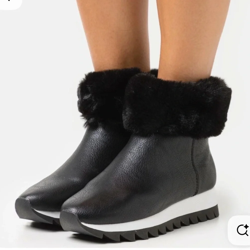 DKNY Al Cuffed Booties Womens Zip Flat Boots Black Leather Faux Fur Size 6